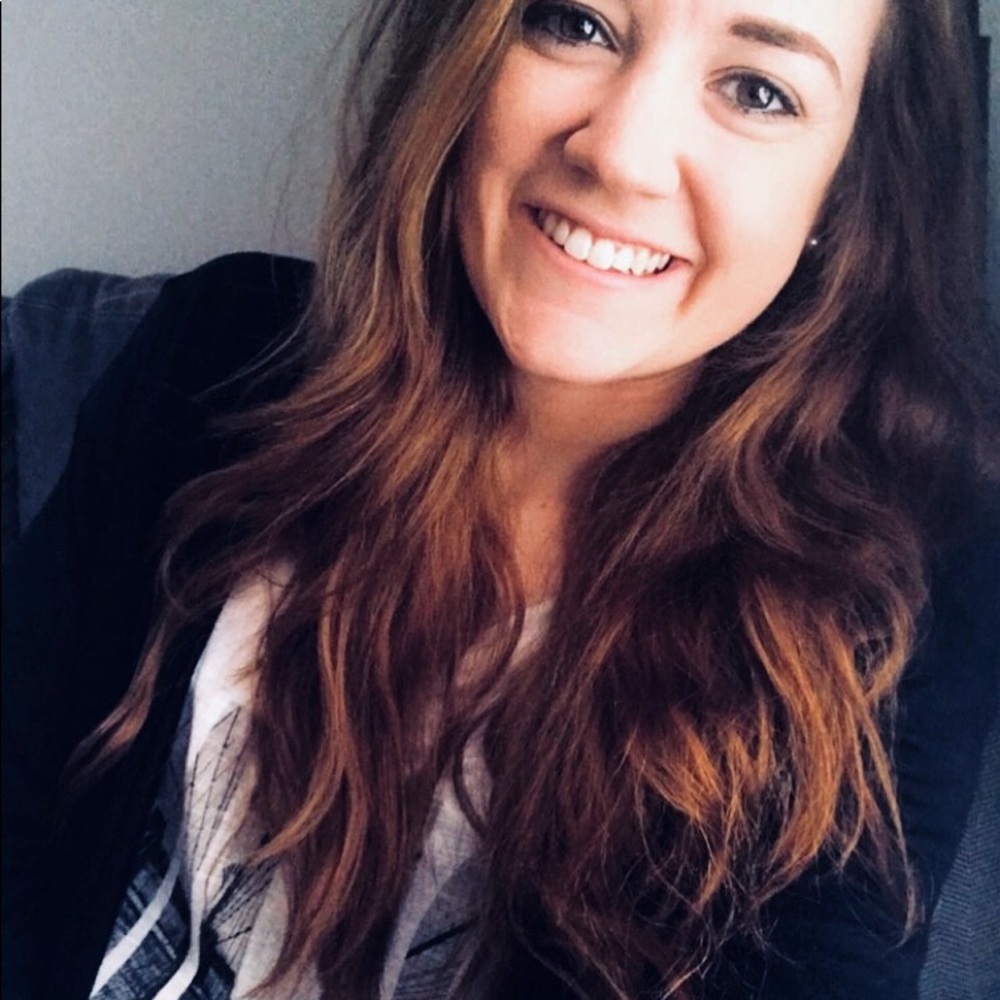 Meet your Posher, Cori